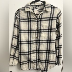 Plaid black and white collared shirt